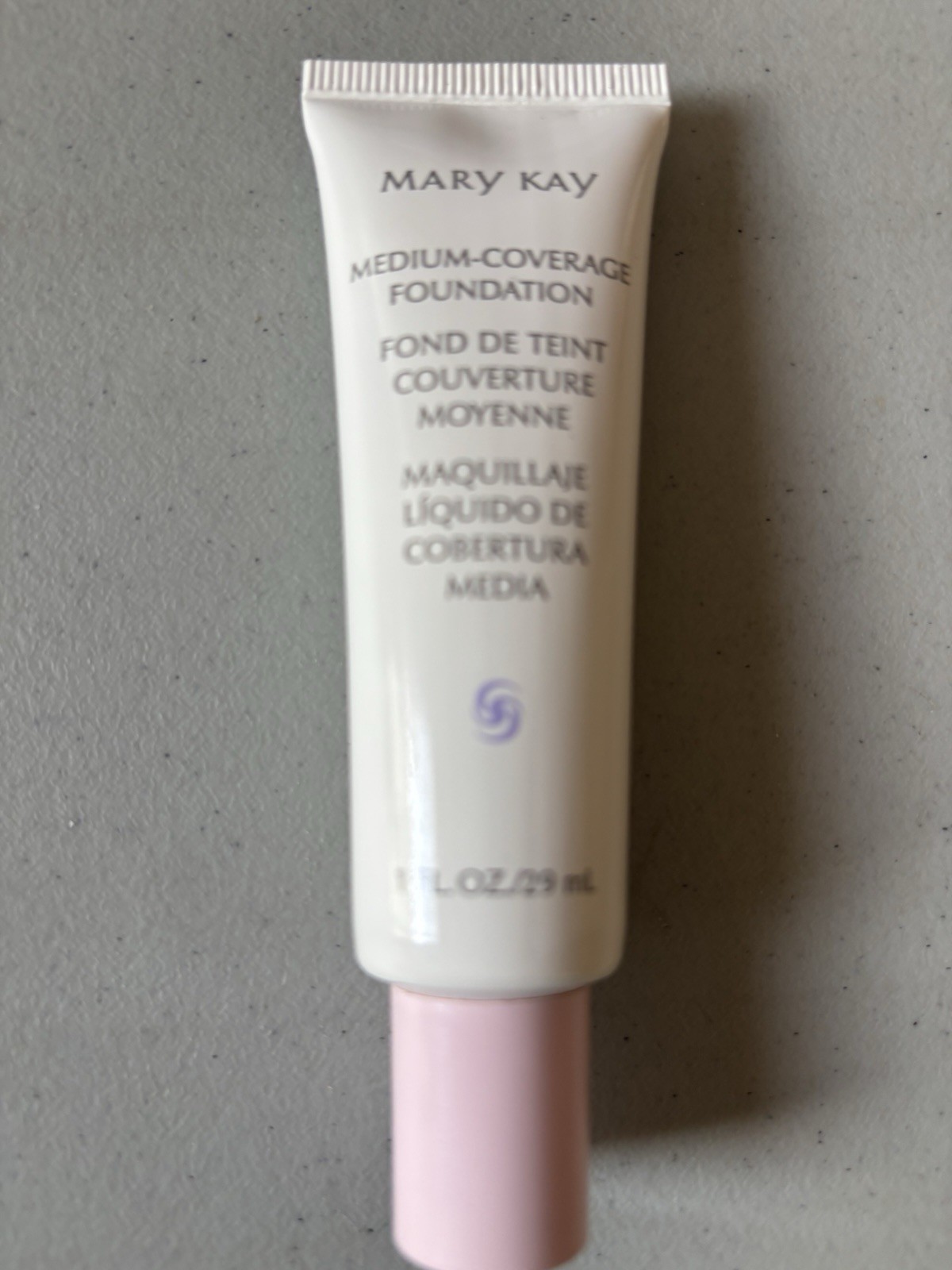 Mary Kay Full Coverage Foundation Ivory 104 365000 1oz NWOB Disc. – Pink Cap