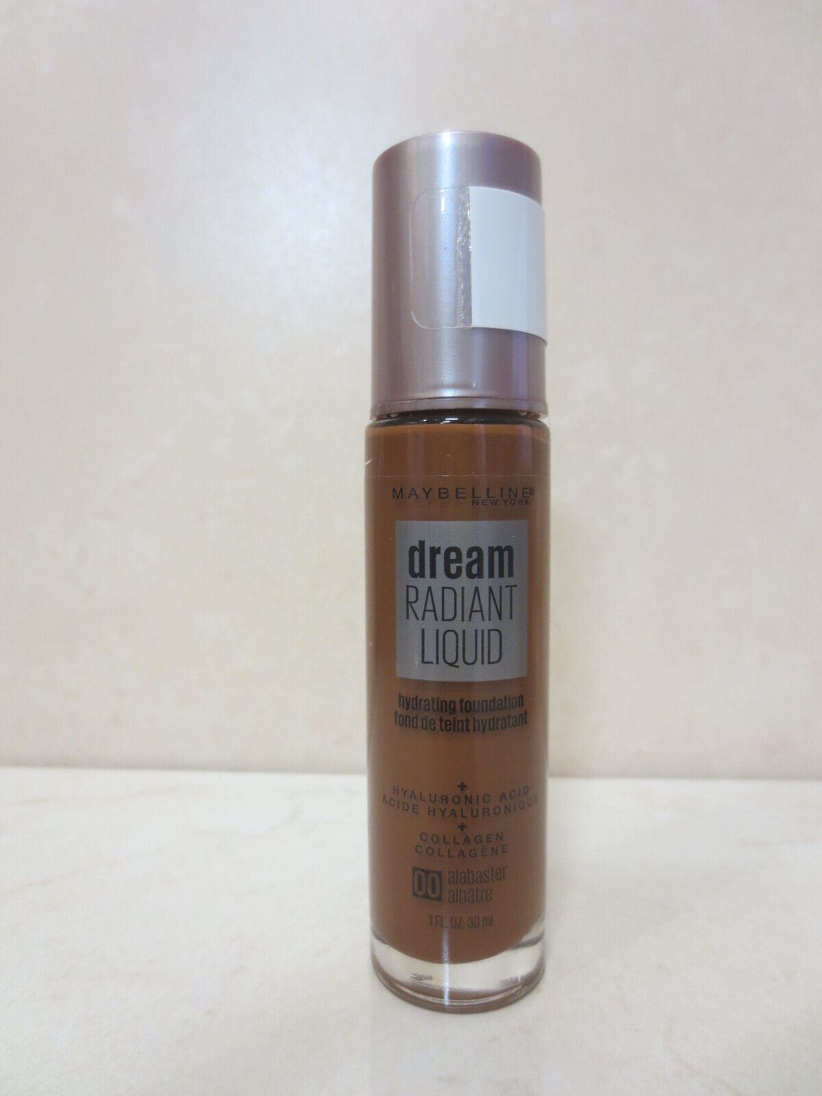 MAYBELLINE DREAM RADIANT LIQUID HYDRATING FOUNDATION SHADE 00 ALABASTER 1 OZ