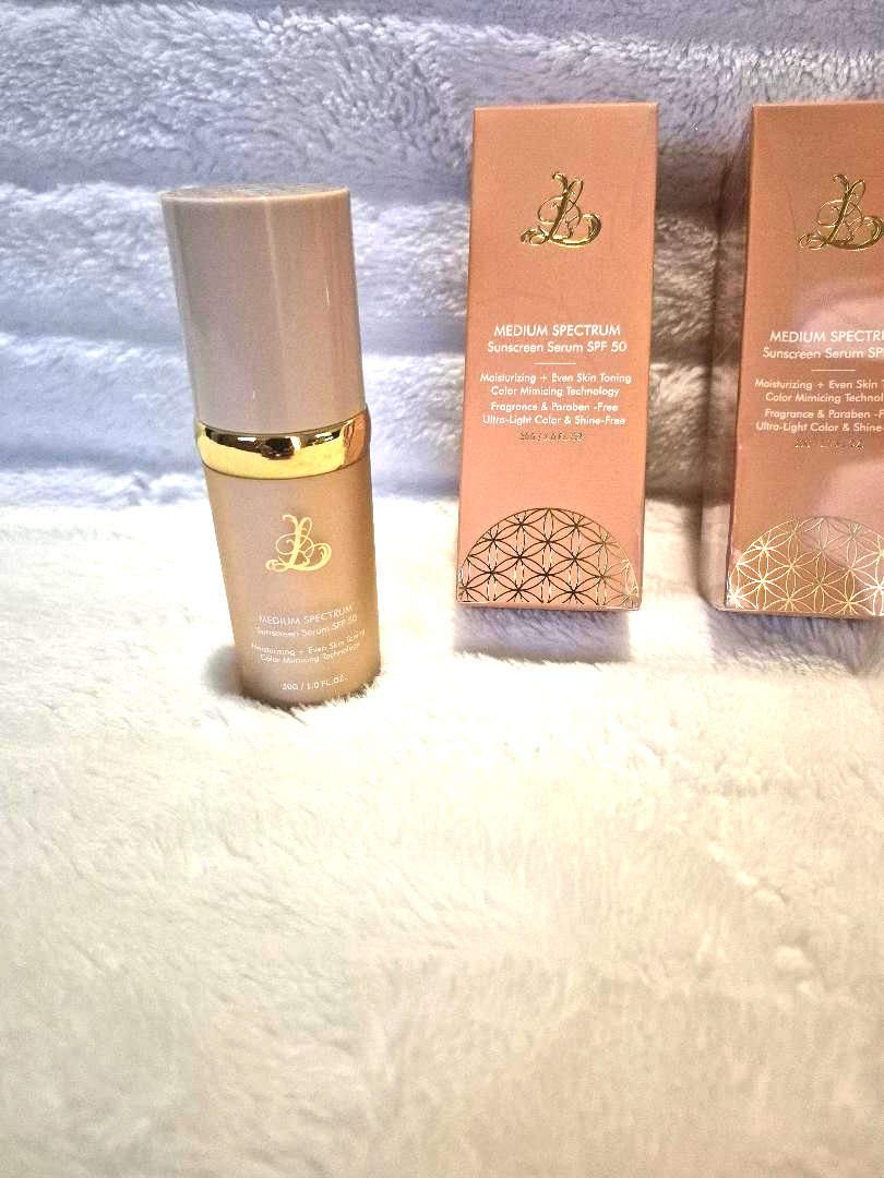 4 – Forever Bloom Biomimic Foundation MEDIUM Spectrum Serum SPF 50 Genuine NEW