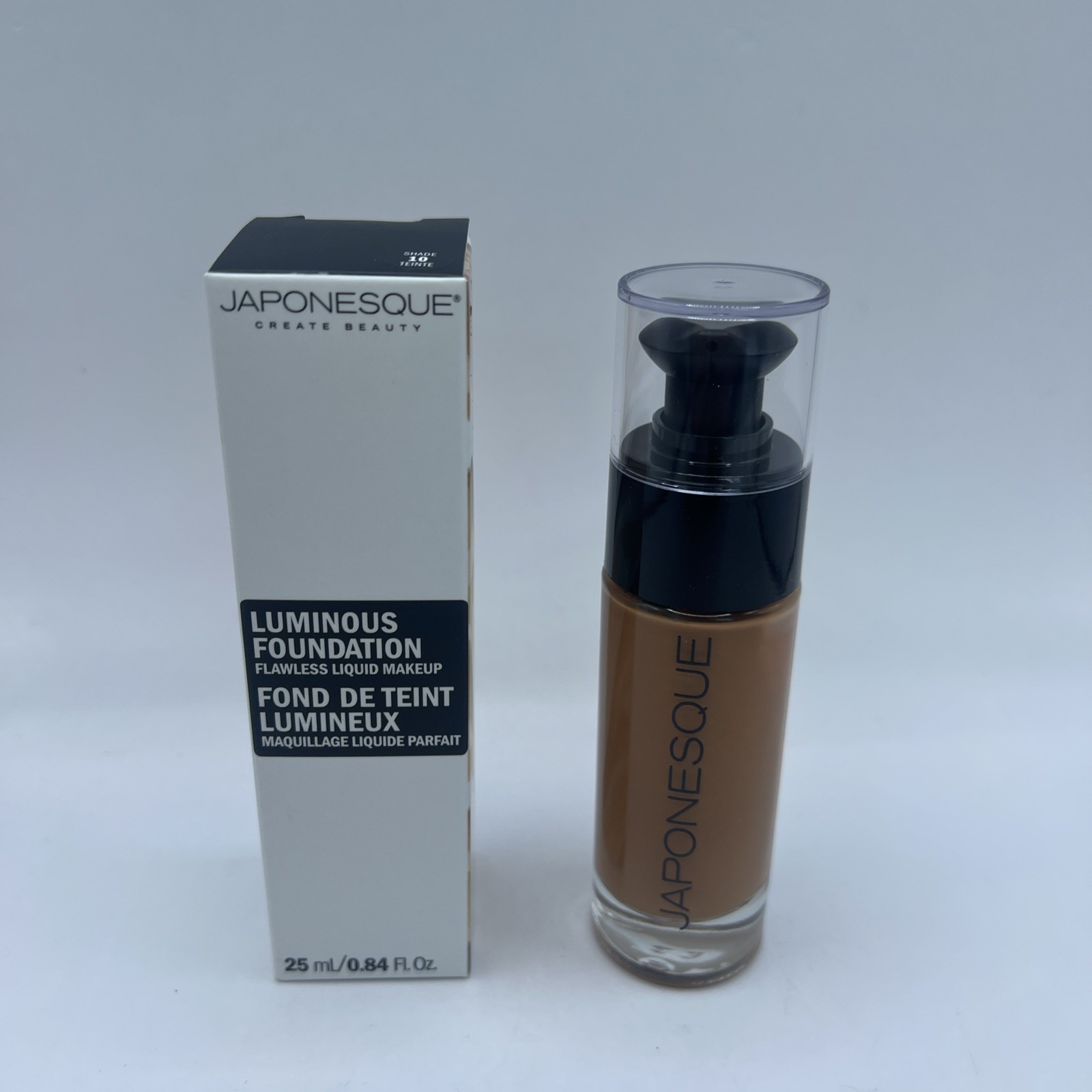 Japonesque Luminous Liquid Foundation Shade 10 New In Box 0.84 fl oz