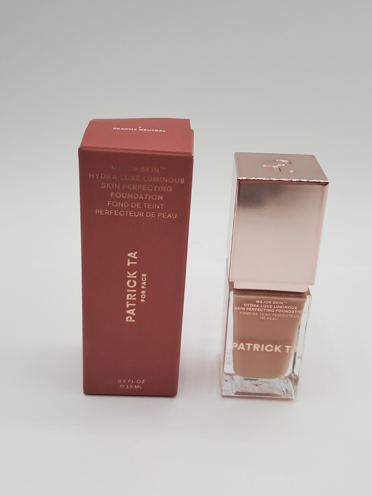 Patrick Ta Major Skin Hydra Luxe Luminous Foundation 0.5 fl oz Peachy Neutral 7