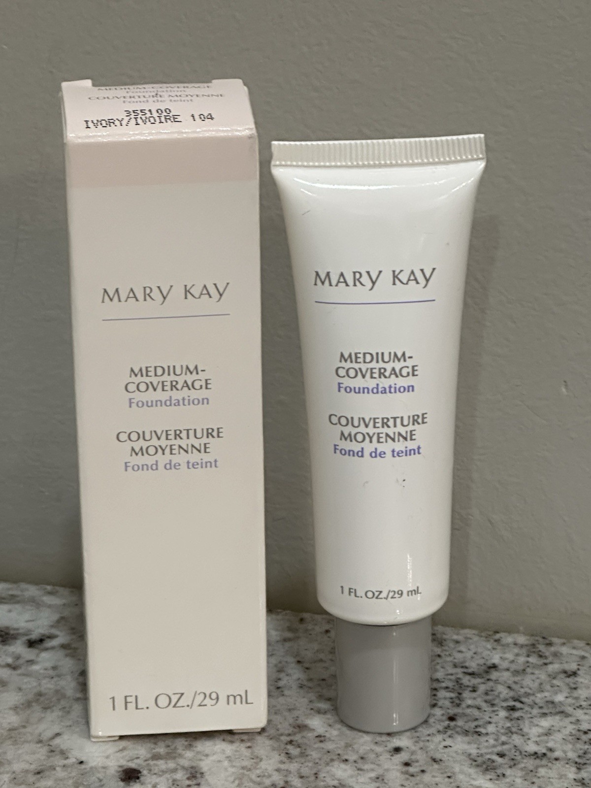 Mary Kay Medium Coverage Foundation Ivory 104 355100 1fl.oz. Silver Cap NIB