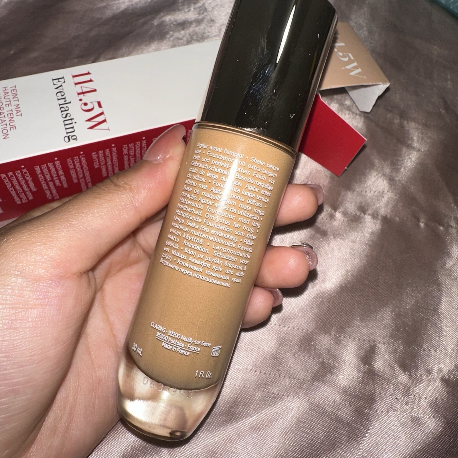 NIB CLARINS 1oz Everlasting Long-Wearing & Hydrating Matte Foundation 114.5W
