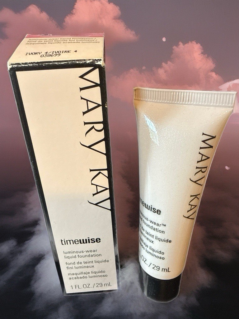 mary kay timewise luminous wear liquid foundation Ivory 4