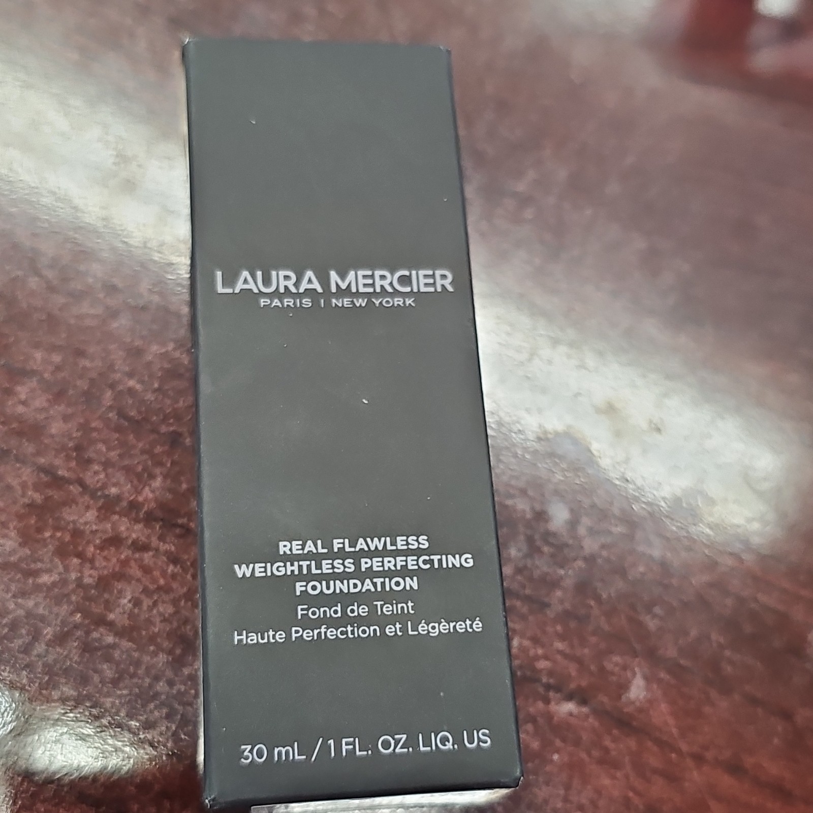 Laura Mercier Real Flawless Weightless Perfecting Liquid Foundation 4W1 1 fl oz