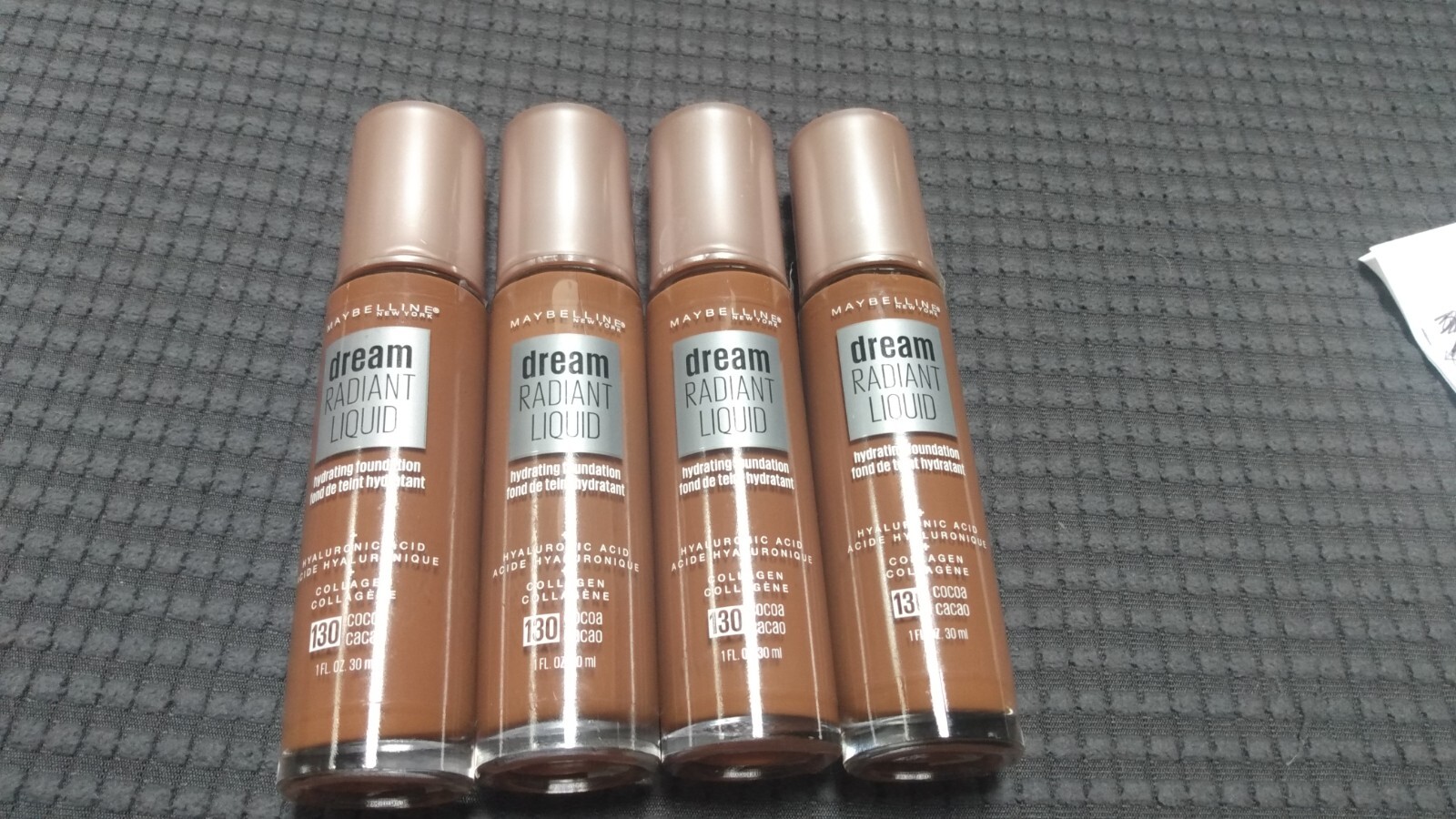 4 Maybelline Dream Radiant Liquid Hydrating Makeup, Liquid Foundation 130 COCOA