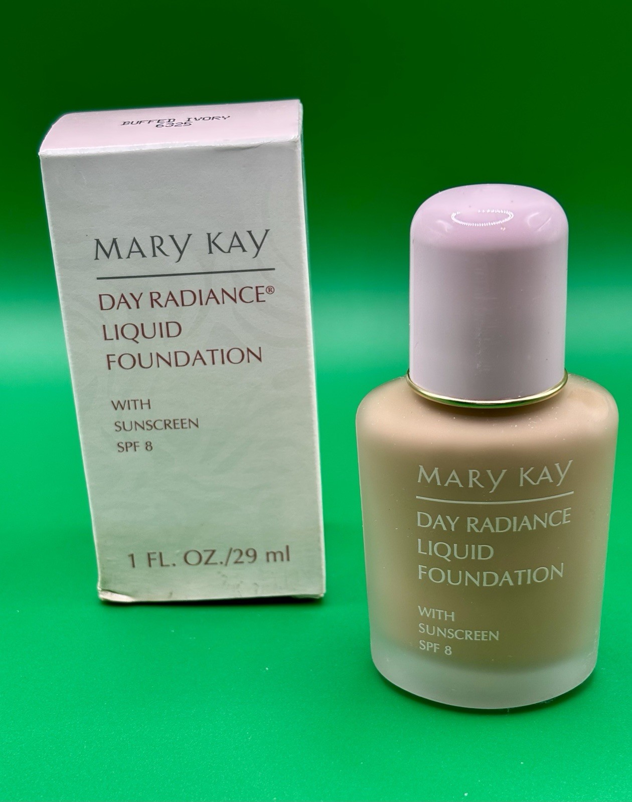 Mary Kay Day Radiance Liquid Foundation 6325 BUFFED IVORY with SPF8 1 Fl oz NOS
