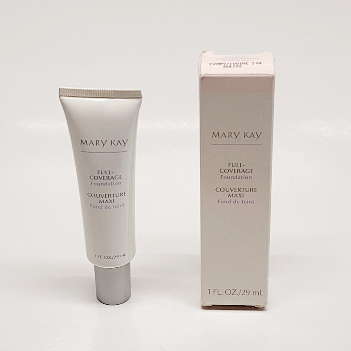 MARY KAY Full-Coverage Foundation Ivory 204 Liquid 1 fl. oz. 366700 Discontinued