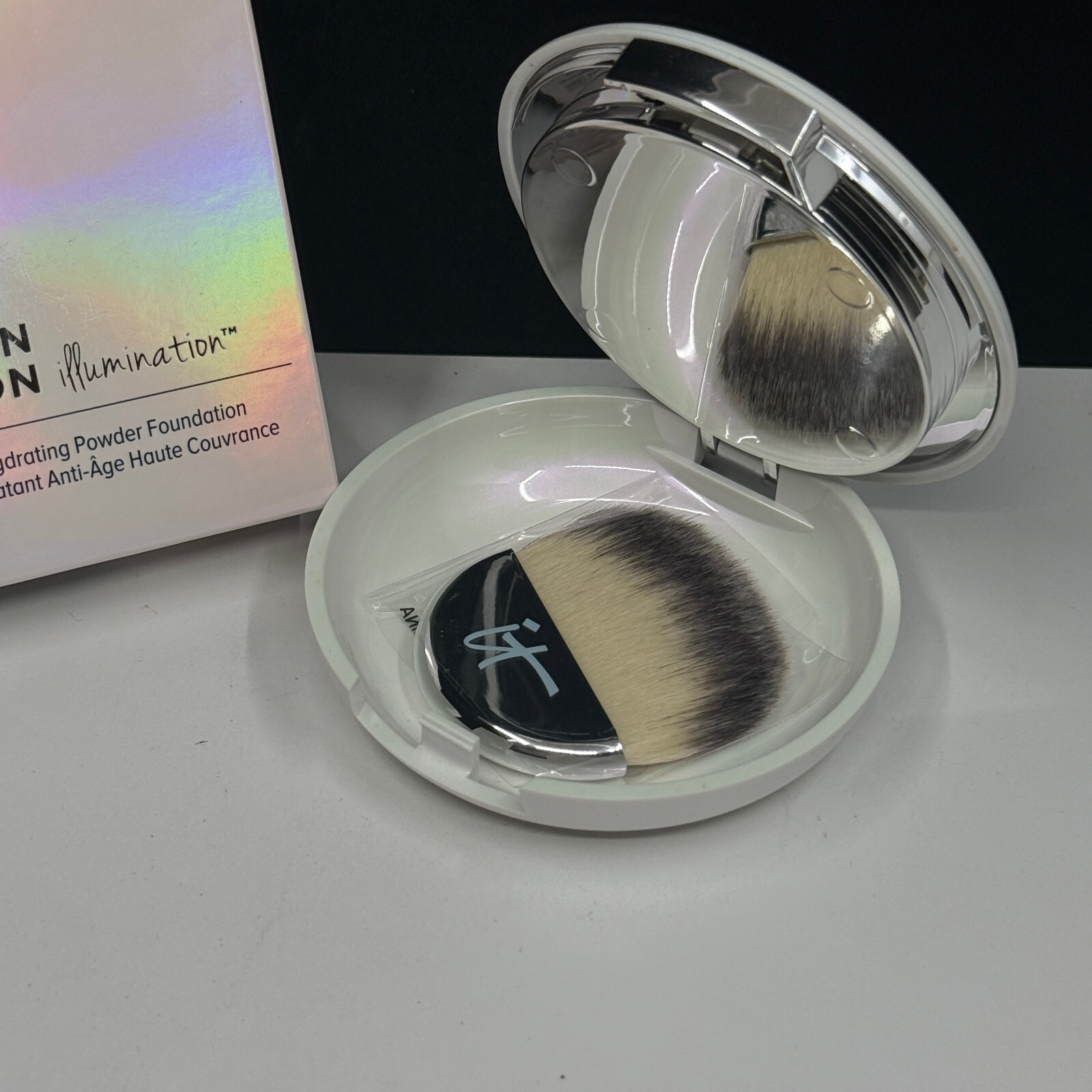 It Cosmetics Celebration Foundation Illumination #RICH – 0.30oz/9g New In Box