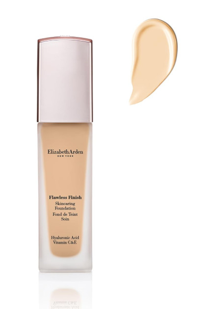 Elizabeth Arden Flawless Finish Skincaring Foundation | 130w Fair Skin