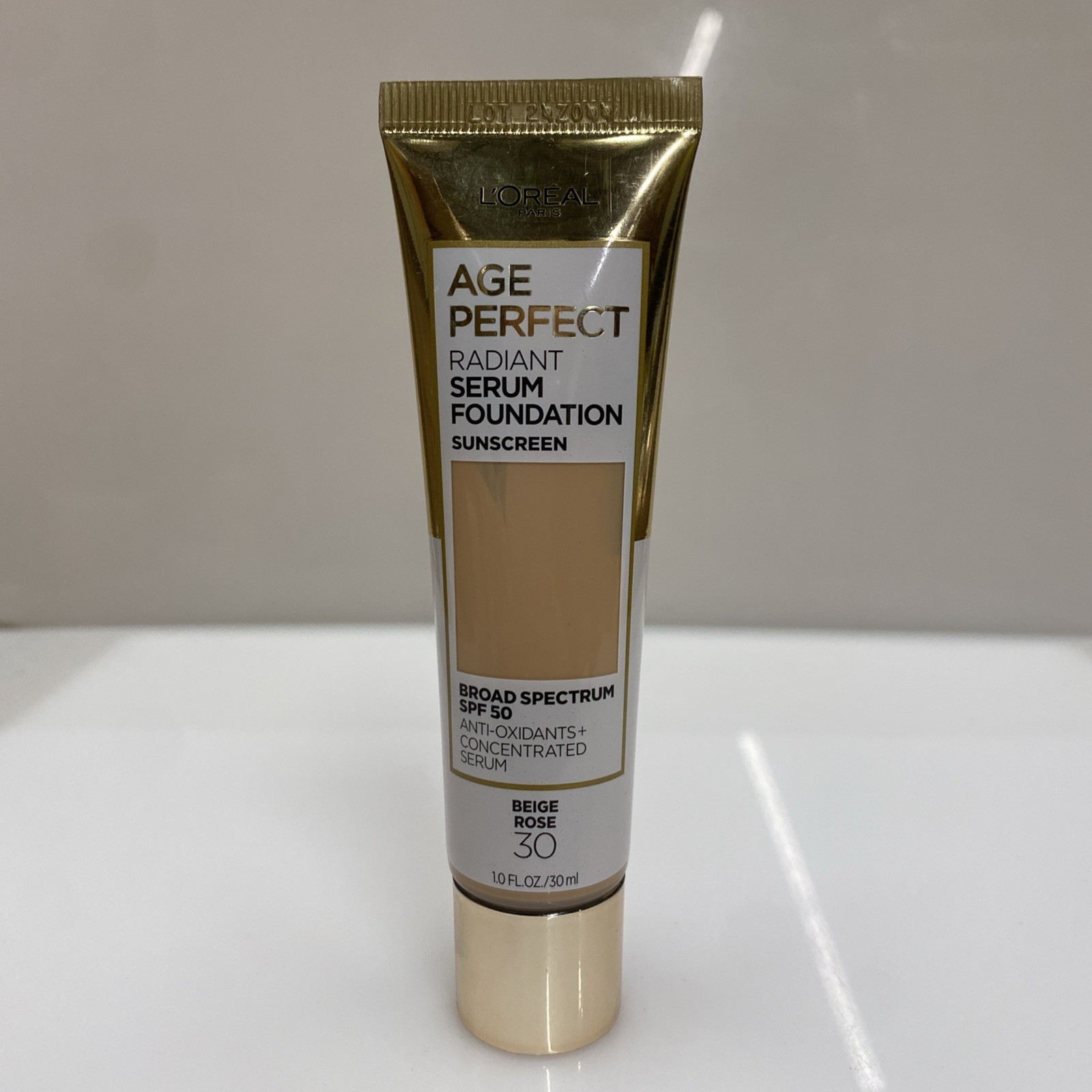 L’Oréal Age Perfect Radiant Serum Foundation SPF 50 Beige Rose 1oz