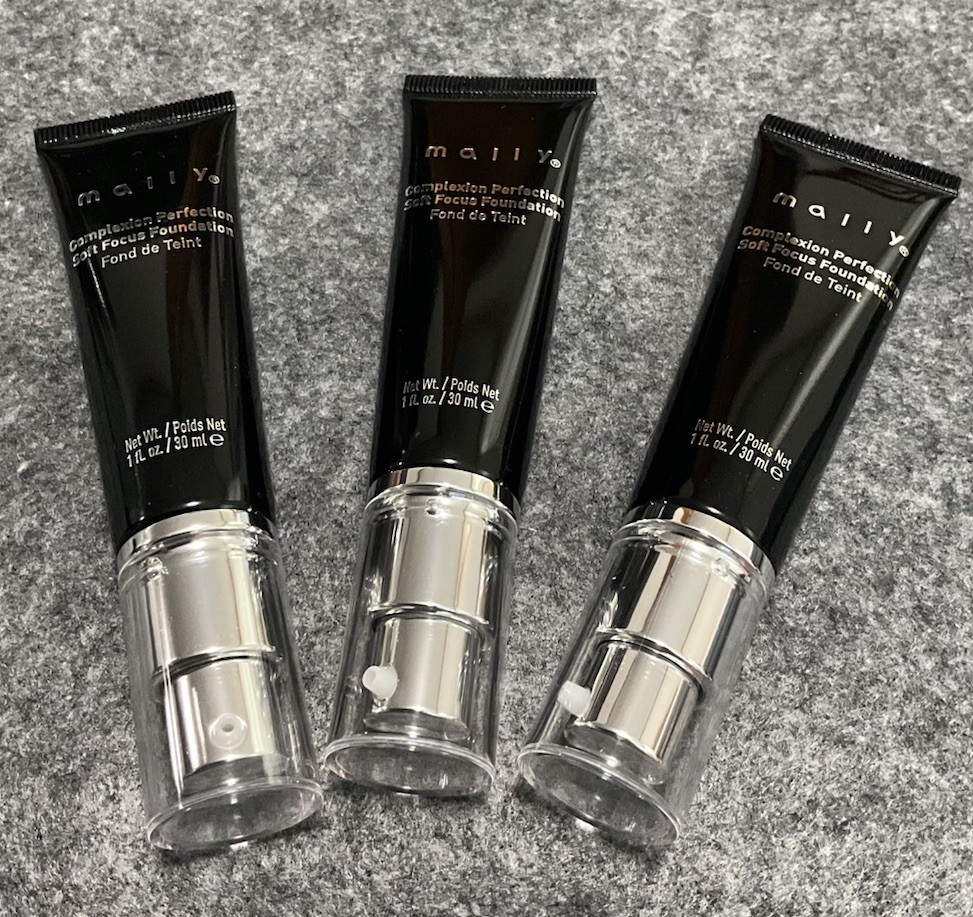 3 Mally Complexion Perfection Soft Focus Foundation* Light*1 oz / 30 ml NWOB
