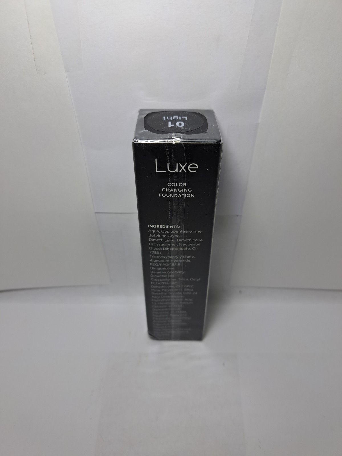 Luxe – Color Changing Foundation 01 Light Shade Exp. 10/12/2028