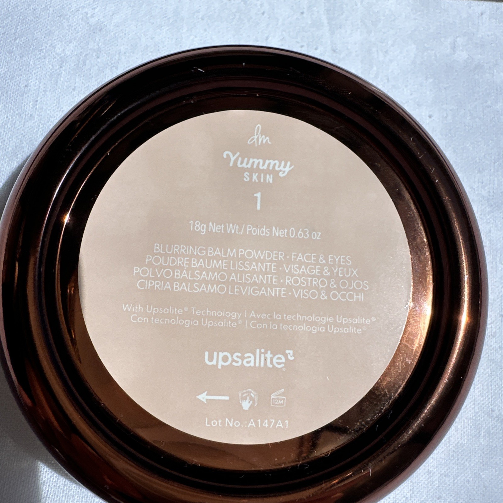 Yummy Skin Primer – Foundation Blurring Balm Powder Shade 1 – 0.63 oz