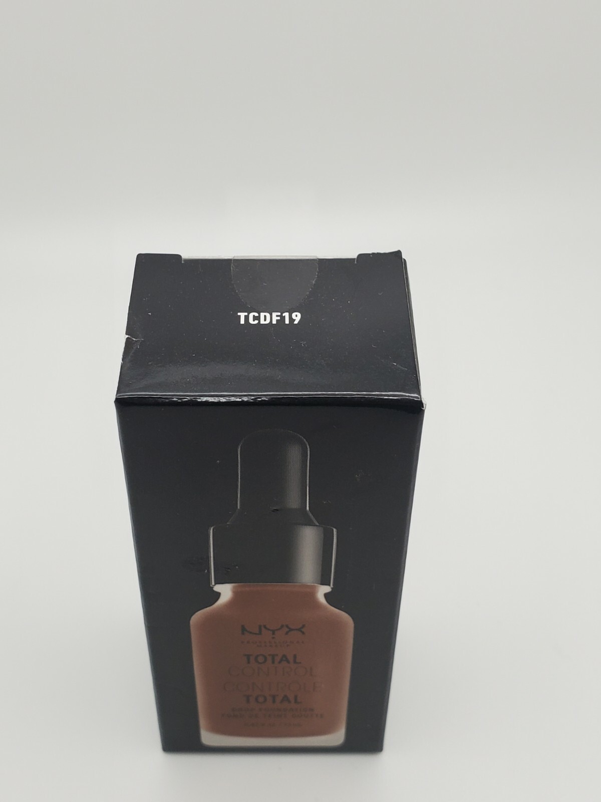 NYX TOTAL CONTROL DROP FOUNDATION TCDF19 MOCHA 0.43 FL OZ (13mL) NEW