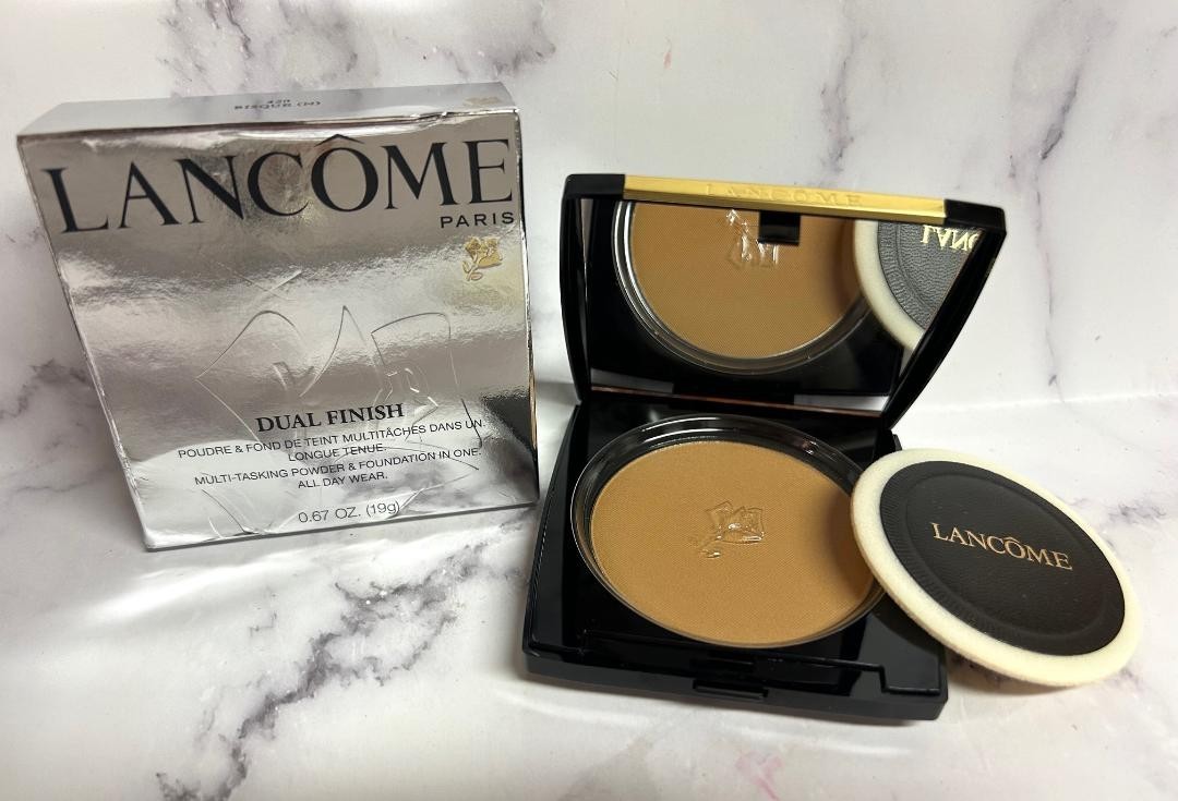 Lancome Dual Finish Powder & Foundation -420 BISQUE (N) – 0.67 oz. – Boxed