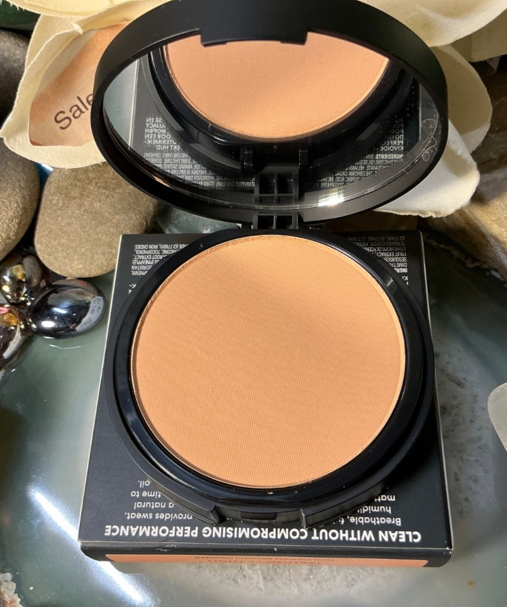 NEW bareMinerals~LIGHT 27 NEUTRAL~BarePro 24hr Skin-Perfecting Powder Foundation
