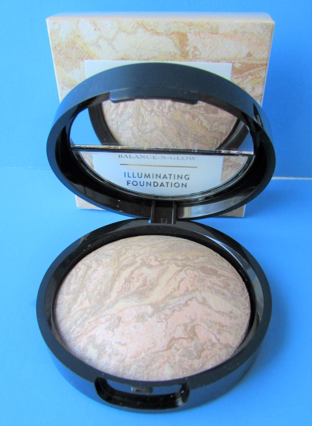 Laura Geller Baked Balance n Glow Illuminating Foundation MEDIUM Shade 8g /.28oz