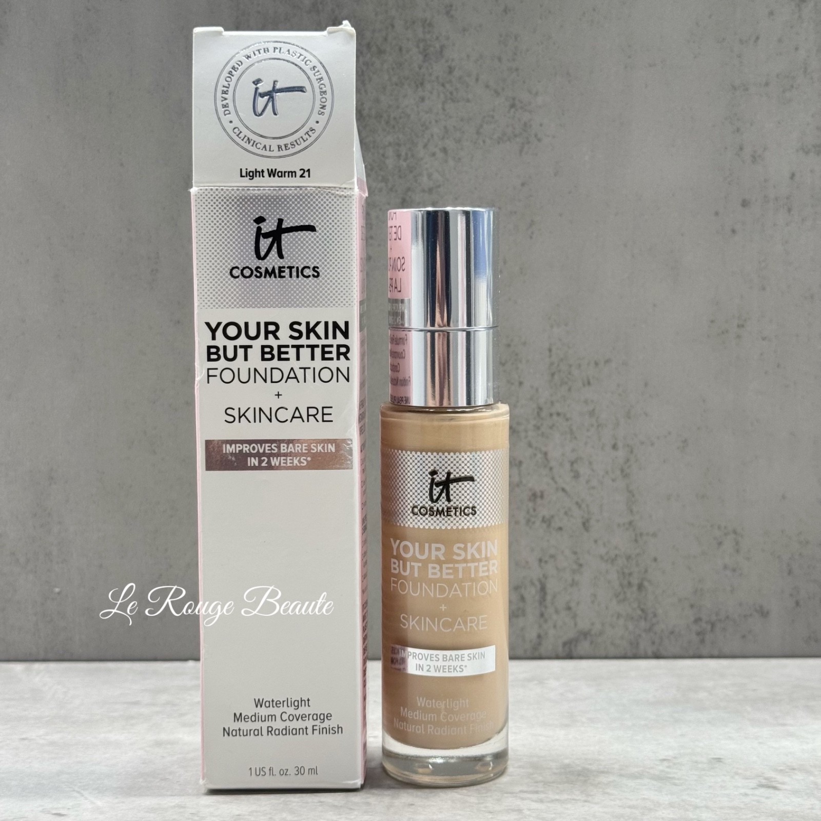 It Cosmetics Your Skin But Better Foundation + Skincare – 21 Light Warm