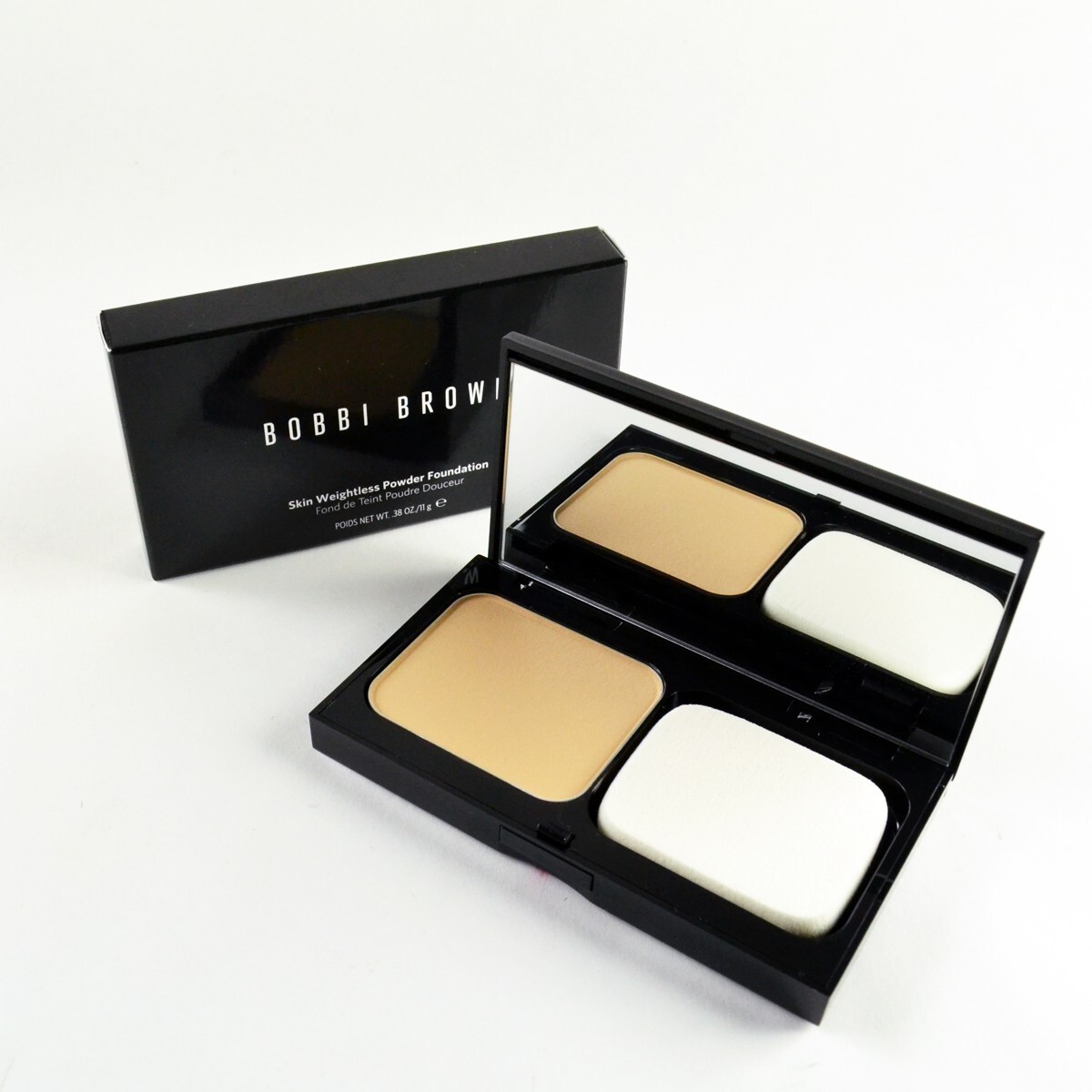 Bobbi Brown Skin Weightless Powder Foundation W-046 WARM BEIGE – 0.38 Oz. / 11 g