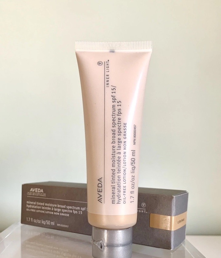 Aveda Inner Light Mineral Tinted Moisture 02 Beechwood BRAND NEW
