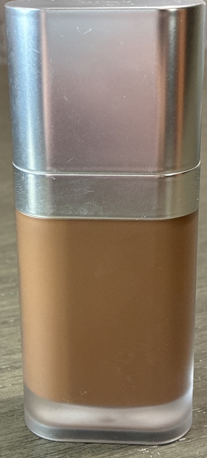 R.E.M Beauty Sweetener Foundation DEEP 8CN 30ml / 1 Fl Oz.
