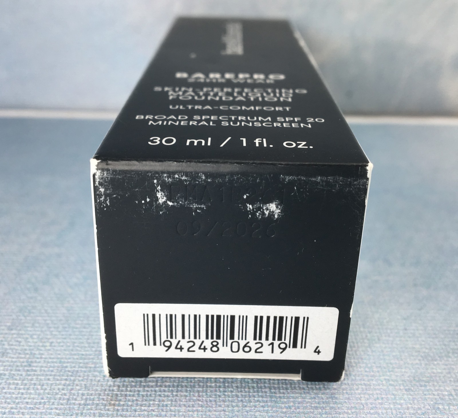 bareMinerals BarePro Liquid Foundation Light 21 Neutral, 1 oz, SPF 20, 9/2026