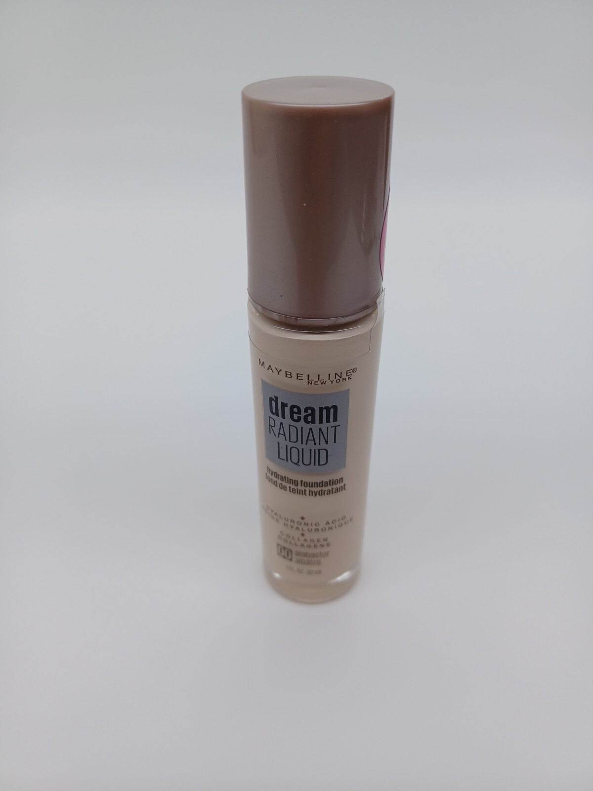 Maybelline New York Dream Radiant Liquid Hydrating Foundation 00 Alabaster 1 oz