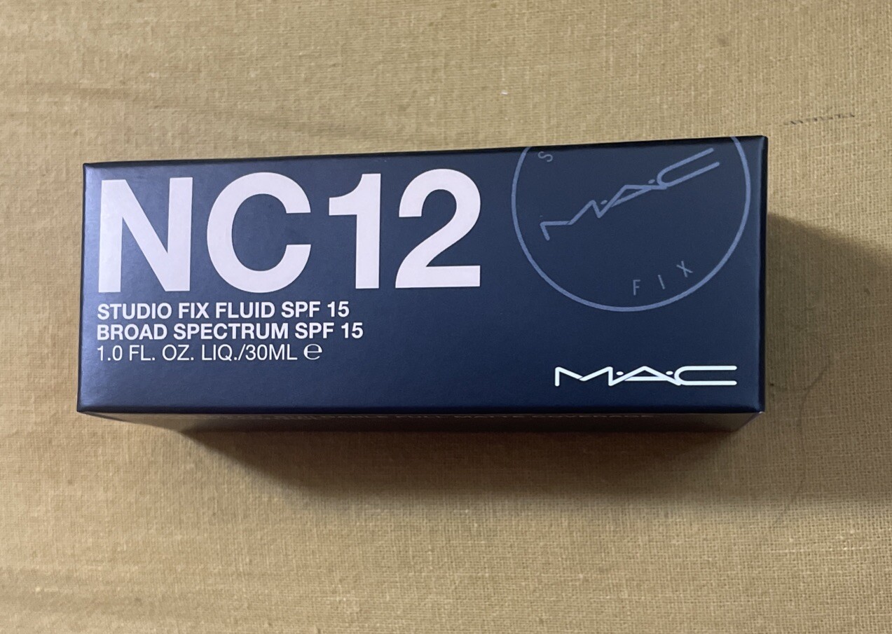 MAC studio fix fluid spf15 Broad spectrum spf15 NC12 1 FL OZ