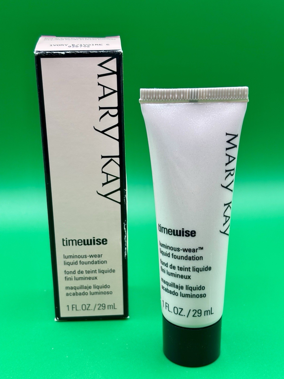 Mary Kay Timewise Luminous Wear Liquid Foundation – Ivory 6 – Normal/Dry NIB 💖