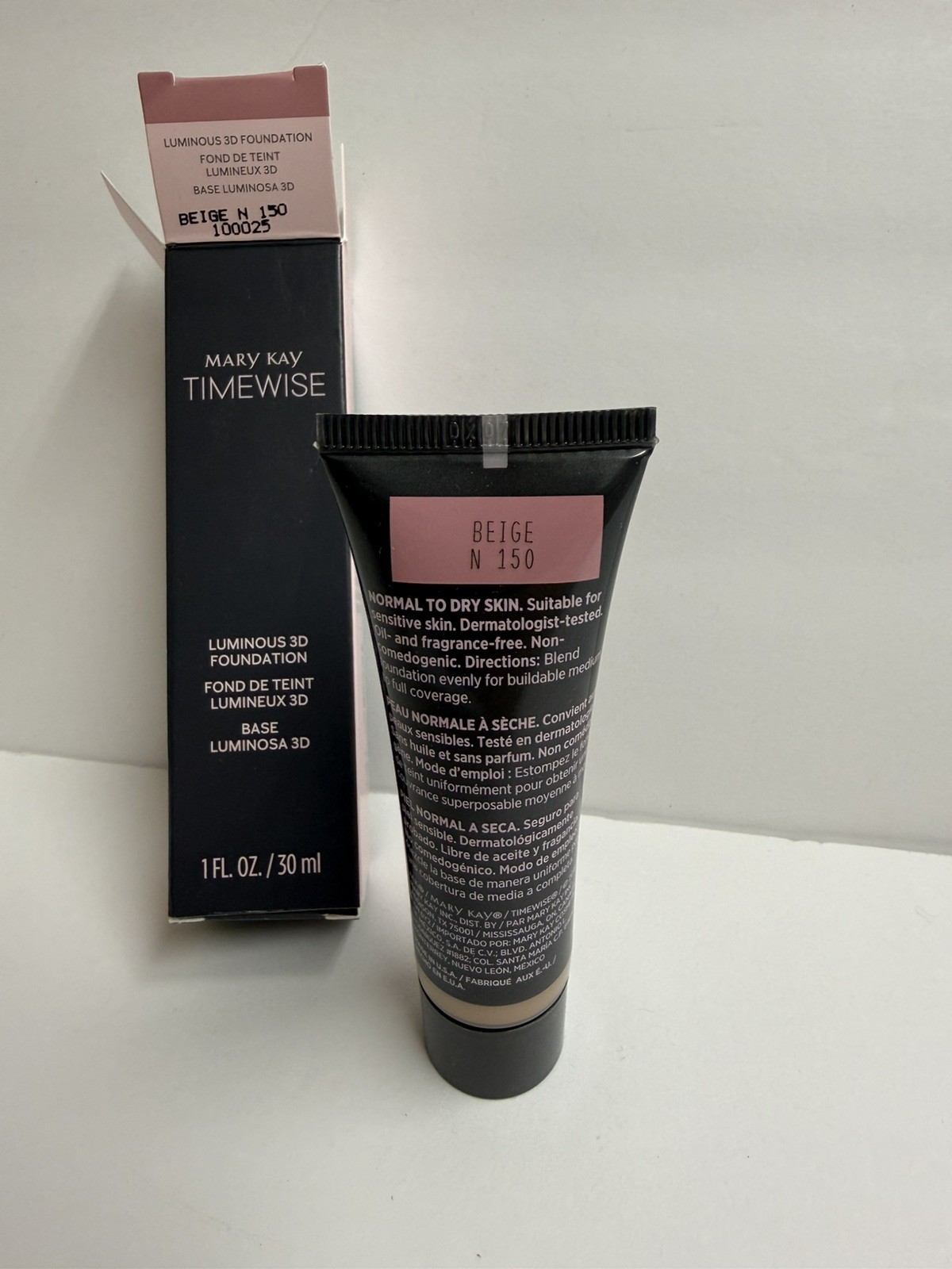 NIB Mary Kay Timewise Luminous 3D Foundation Beige N 150