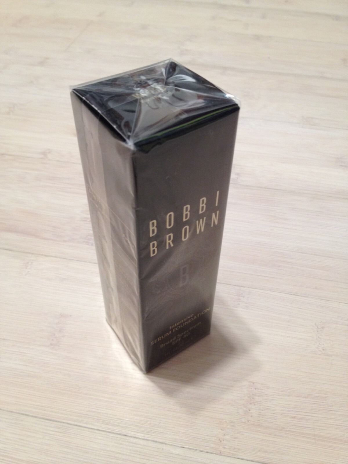 Sealed Bobbi Brown Intensive Serum Glowing Foundation Warm Natural W-056 SPF 40