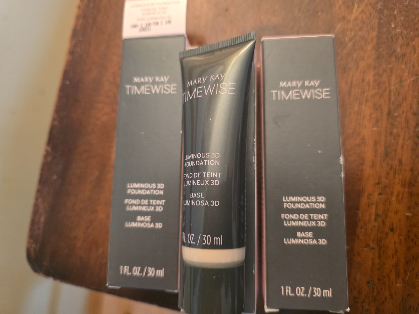 Set of 3 NewMARY KAY TimeWise Luminous 3D Foundations – IVORY C 100 100011