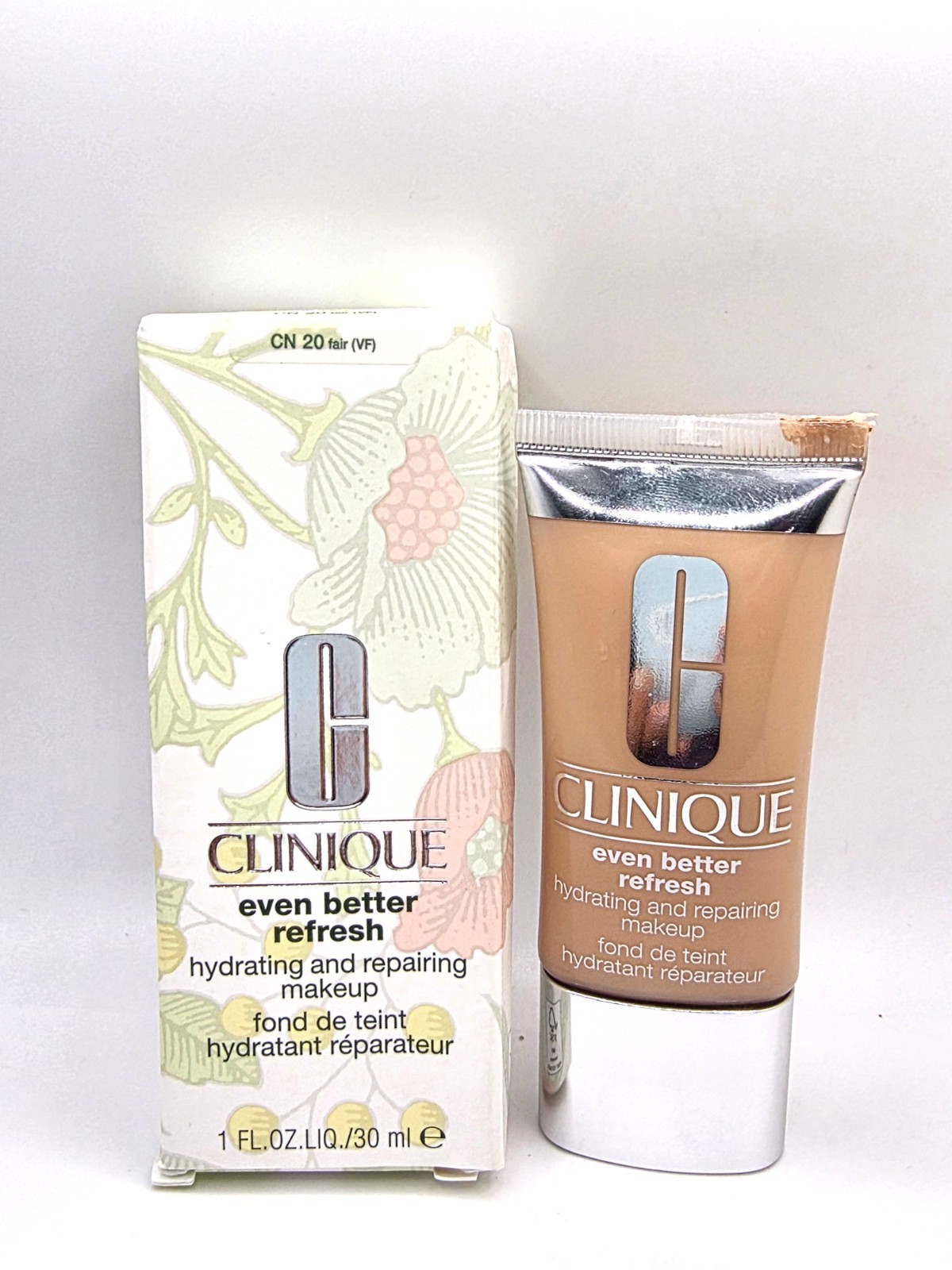 Clinique Even Better Refresh Makeup – CN 20 FAIR – 1 oz / 30 ml – NEW w/defect
