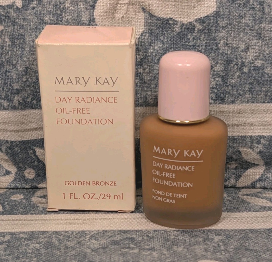 Mary Kay Day Radiance Liquid Foundation Golden Bronze 1 FL Oz 1503 Oil Free NOS