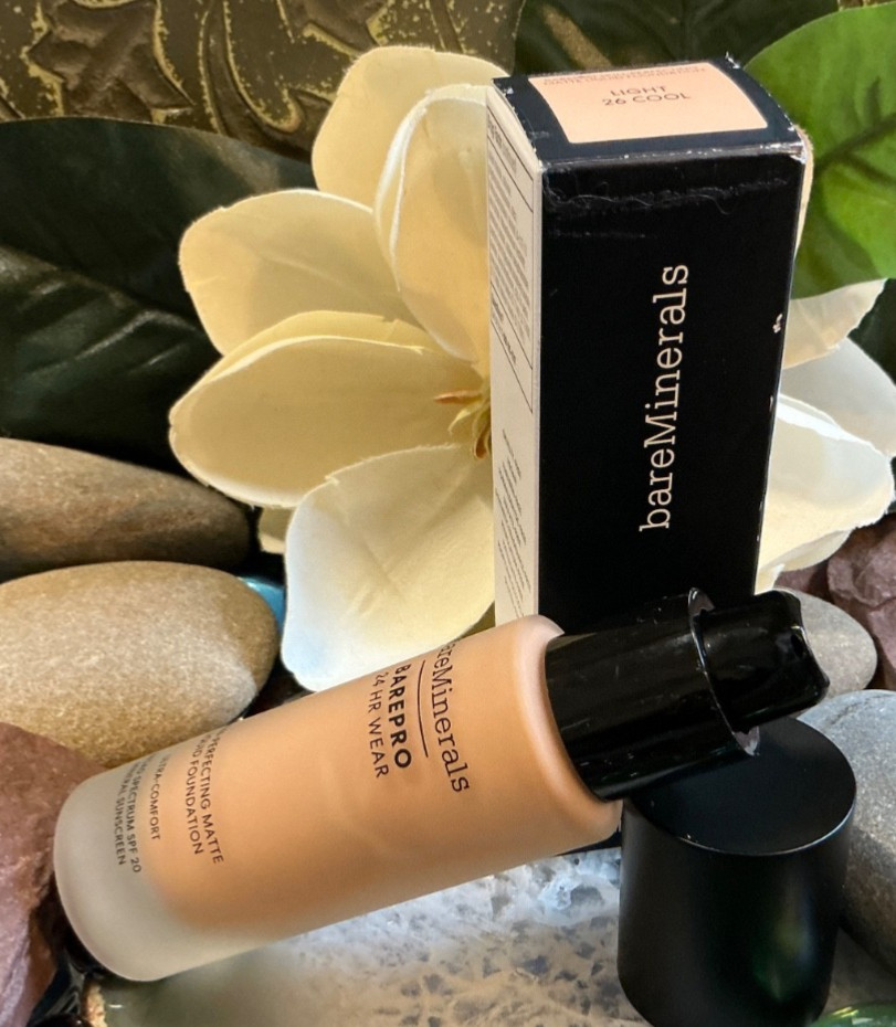 bareMinerals BAREPRO MATTE Liquid Foundation Light 25 Cool 1oz –