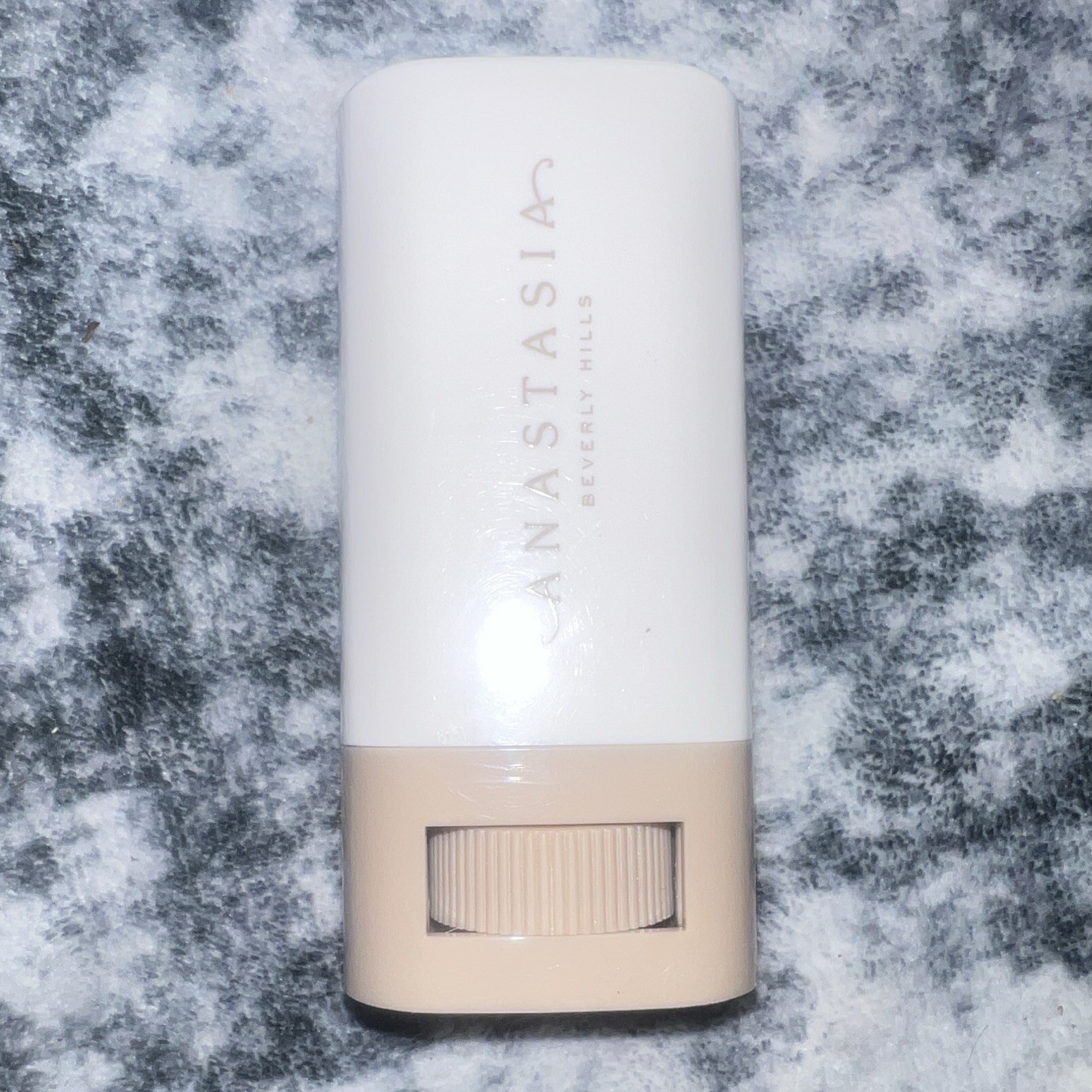 Anastasia Beverly Hills Beauty Balm Serum Boosted Skin Tint Shade 2 0.63 oz