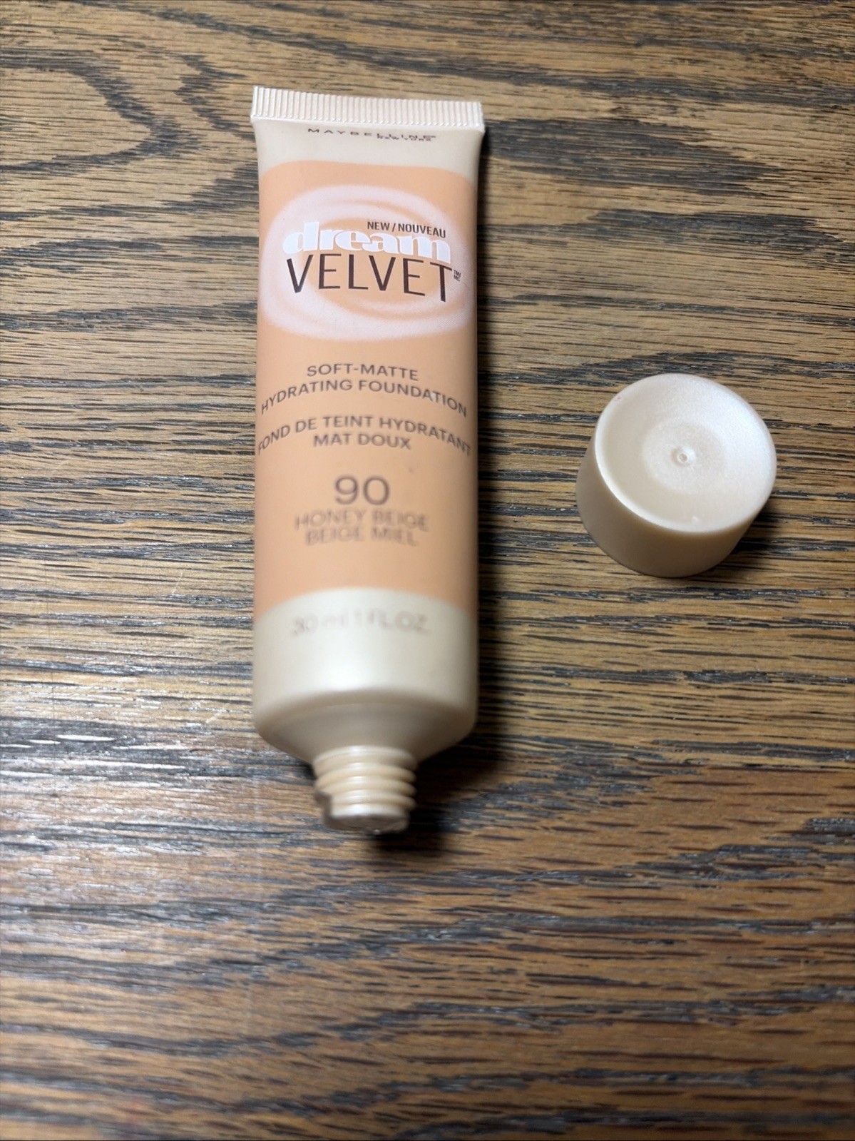 Maybelline New York Dream Velvet Soft-Matte #90 Honey Beige 1 Fl Oz. Sealed