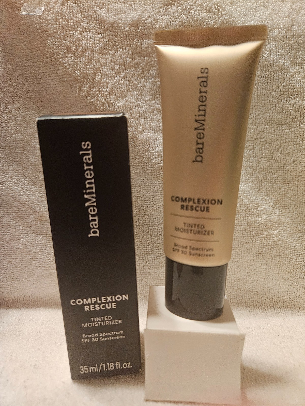 bareMinerals Complexion Rescue Tinted Hydrating Cream – Sienna 10 – NEW IN BOX