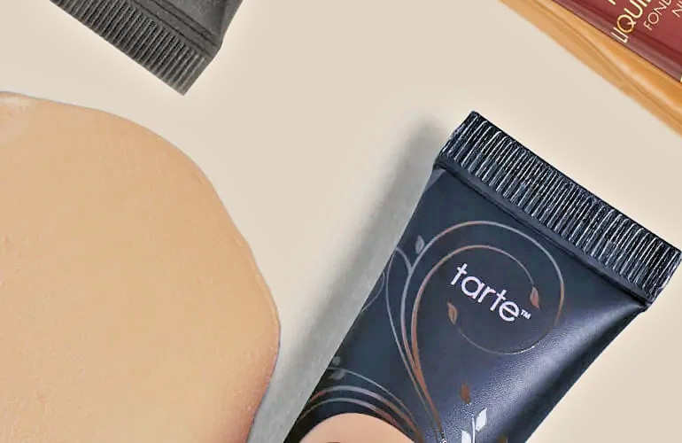 *TARTE* 🎆”BEAUTY~BUNDLE”🎆 FOUNDATION/BASE TAPE/TINTD HYDRATR/PRIMR w/👝”BAG”👝