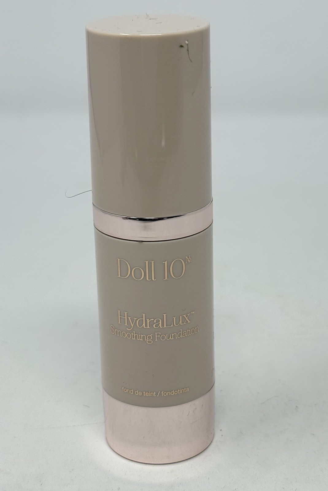 Doll 10 Hydralux Smoothing Foundation In Color Fair New No Box