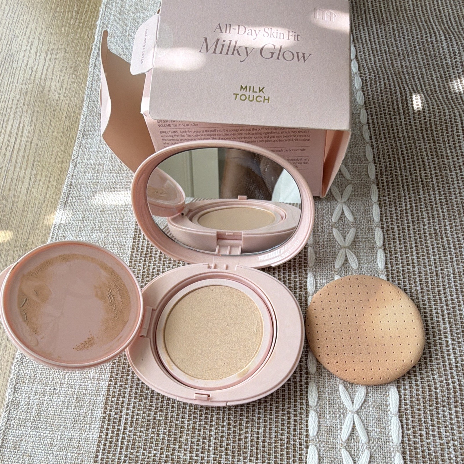 MILK TOUCH Milky Glow Cushion 02 Vanilla Ivory SPF50+ 15g x2