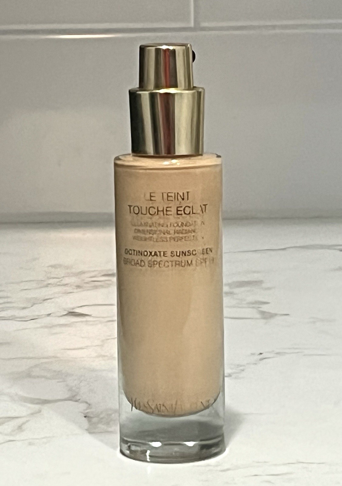 Yves Saint Laurent YSL illuminating foundation BD25 – SPF 19