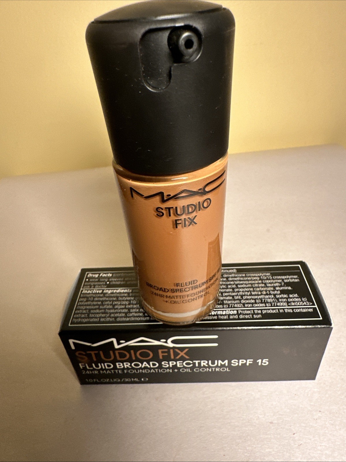 Cranberry Skin Foundation Concealer SPF 15 Matte Finish Long Wear 1 Ounce