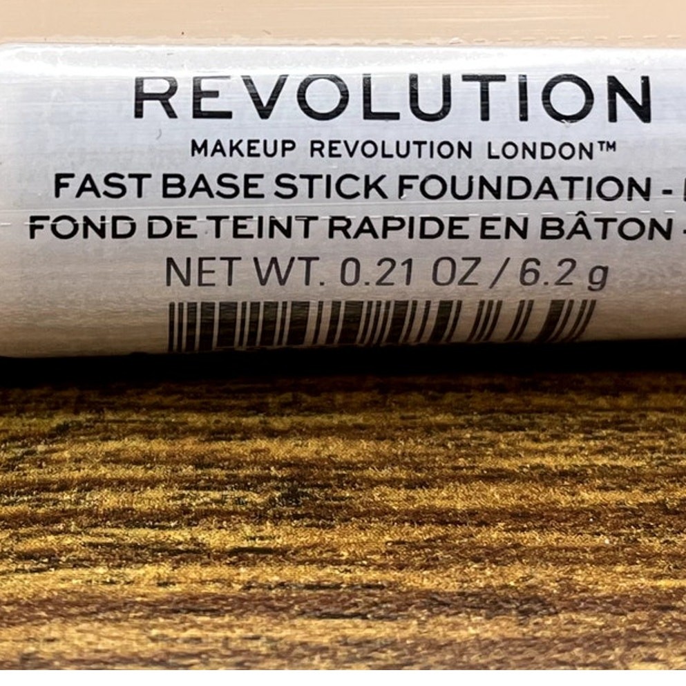 Makeup Revolution Fast Base Stick Foundation Color F11 Deep Beige Contour Vegan