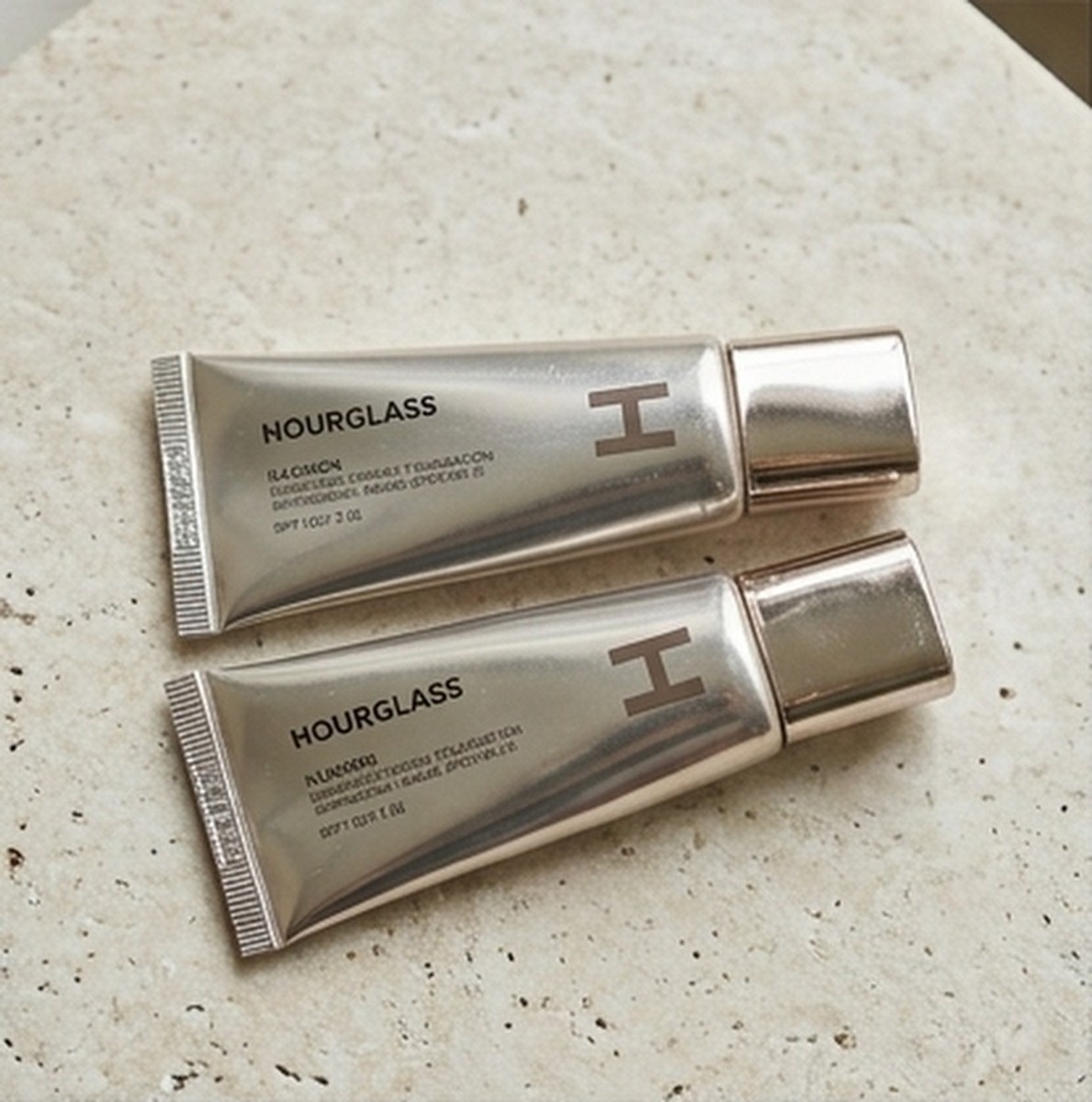 Hourglass Illusion Hyaluronic Skin Tint