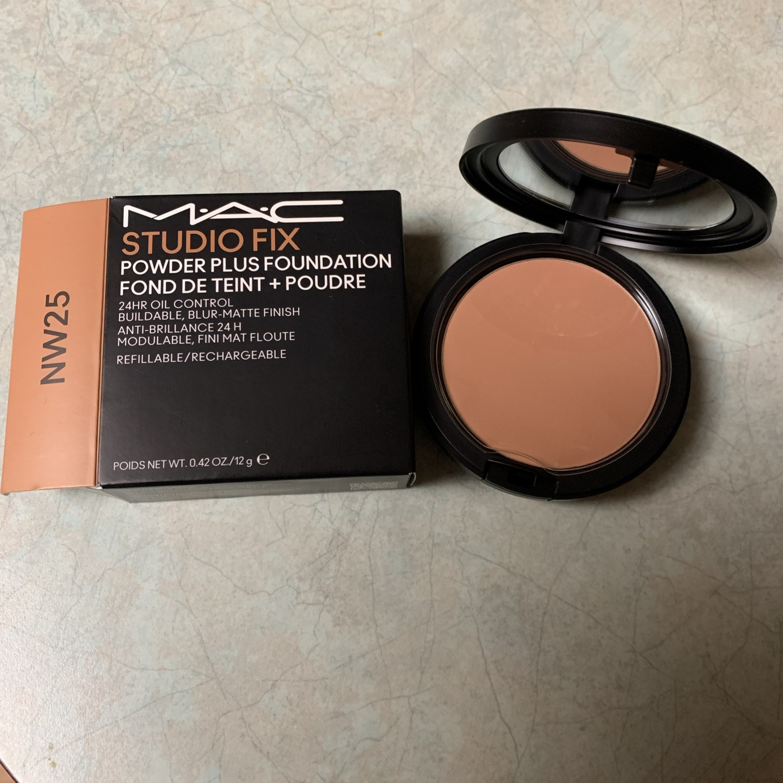 NIB MAC Studio Fix Powder Plus Foundation (new Formula) – NW25 – 0.42 Oz /12g