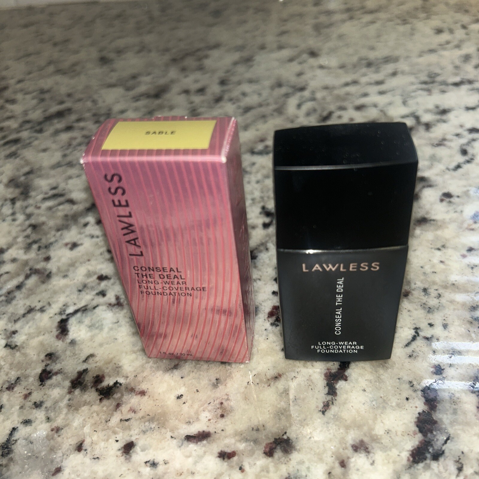 NIB New LAWLESS CONSEAL THE DEAL Long Wear FULL COVERAGE Foundation Liquid SABLE