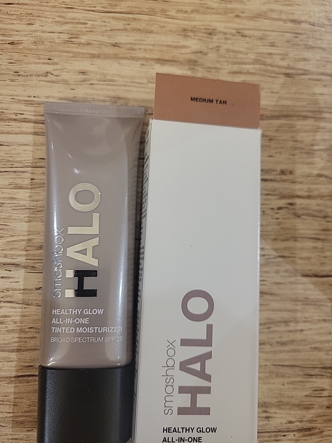 Smashbox Halo Healthy Glow Tinted Moisturizer SPF 25 Deep 1.4 oz