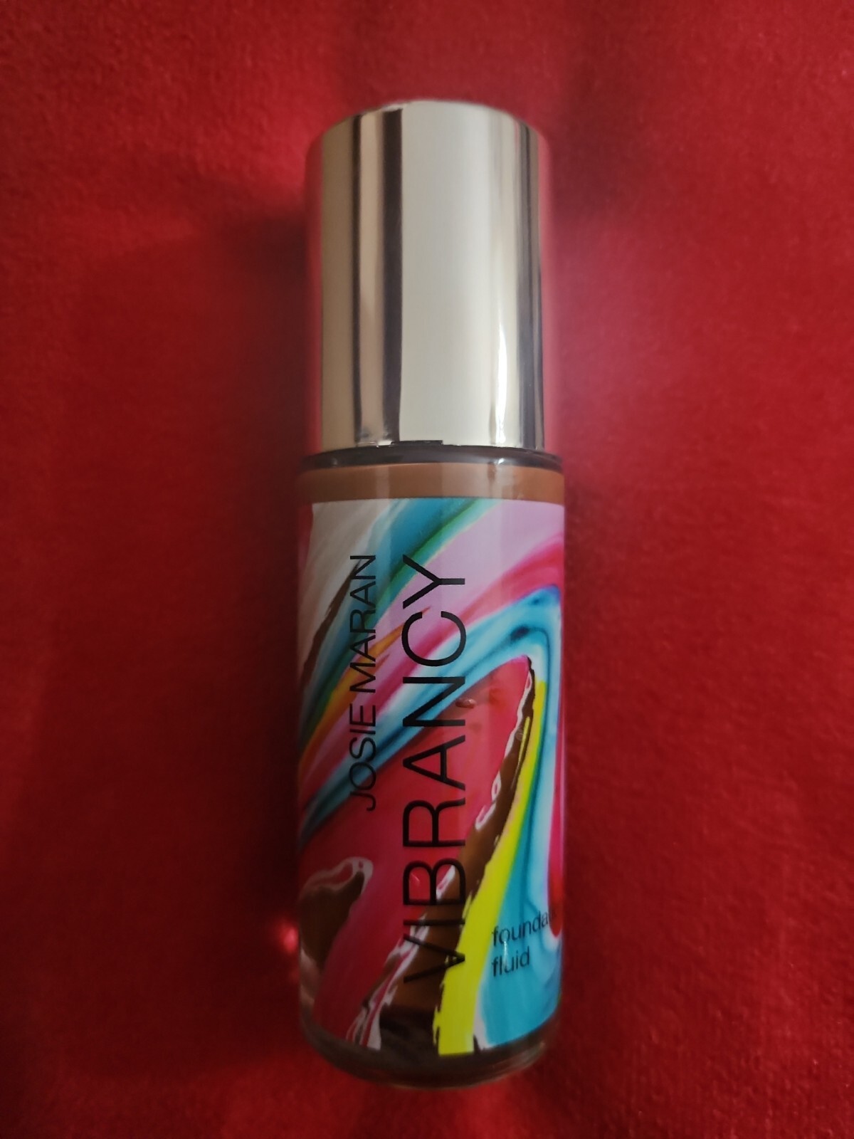 Josie Maran Vibrancy Foundation Fluid unstoppable RG85 1oz New